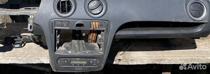 Блок управления климатом ford fusion