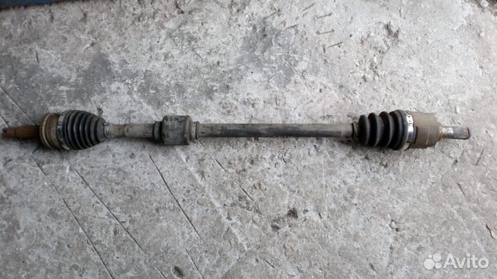 Привод правый Kia Rio 3 Hyundai Solaris