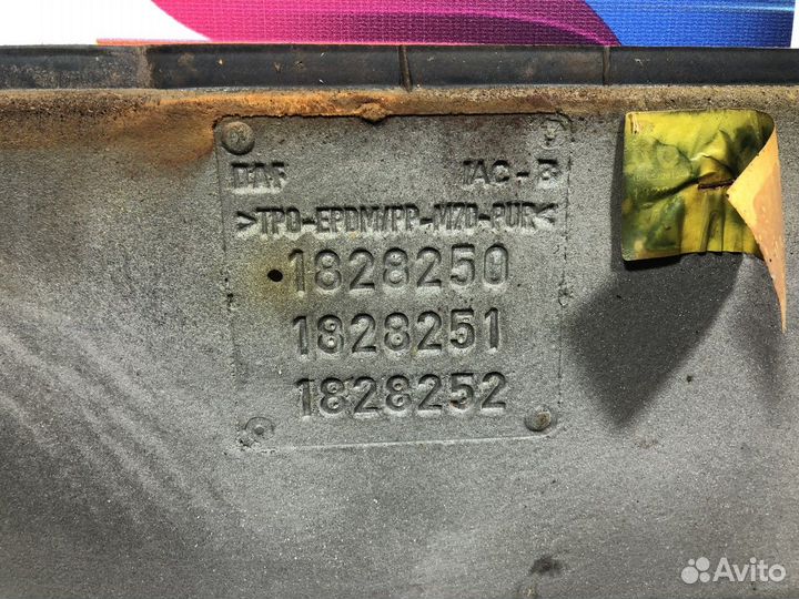 1828252 Покрытие напольное Daf XF105