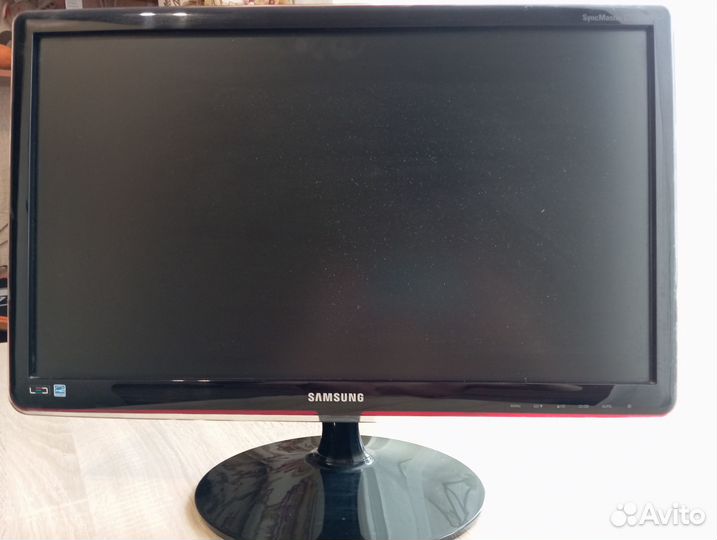 Персональный компьютер с монитором Самсунг