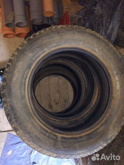 Gislaved Nord Frost 5 225/65 R17