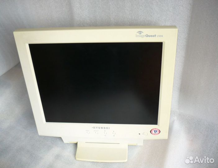 Надёжный ЖК-монитор 