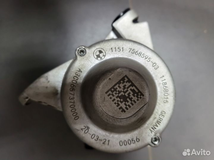 Помпа бмв BMW X5 X6 e70 e71