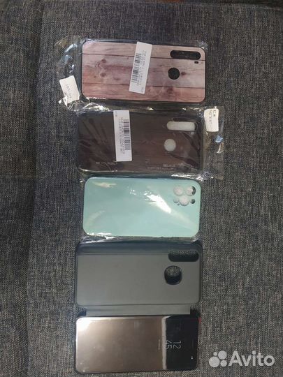 Чехлы для телефонов