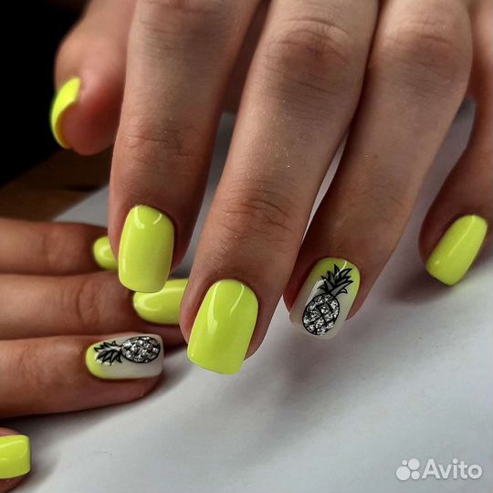 Наращивание ноготков, маникюр