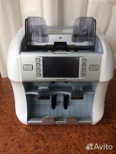 Счётчик Сортировщик банкнот kisan newton