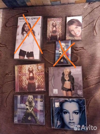 Видео/аудио кассеты и сд диски Бритни Спирс