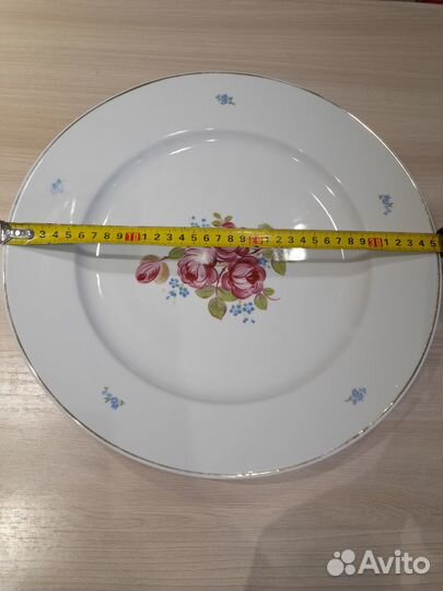 Большое блюдо фарфор дулево СССР