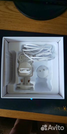 Беспроводная зарядка Zens Stand Charger Aluminium