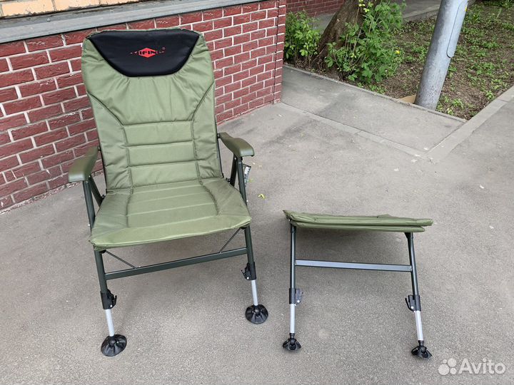 Кресло карповое с подставкой под ноги
