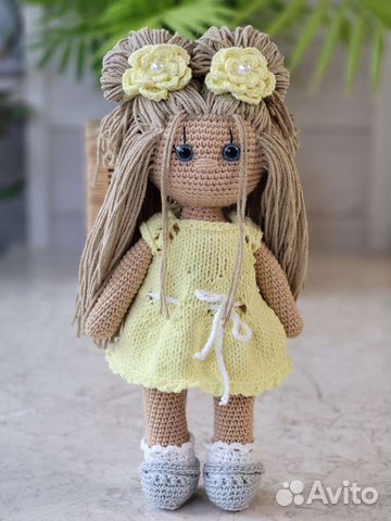 Кукла вязаная