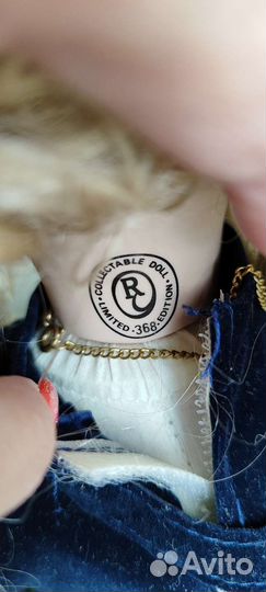 Фарфоровая кукла Remeco Collection 368