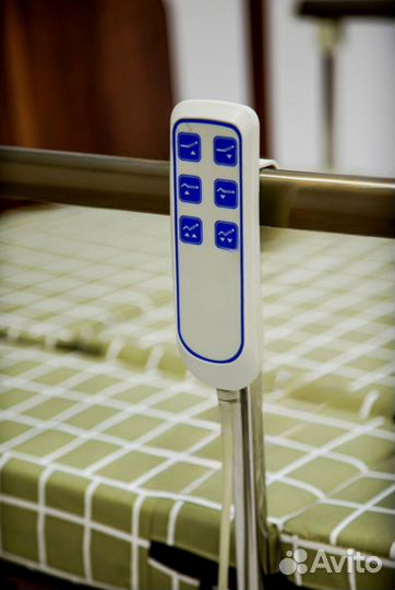 Кровать медицинская