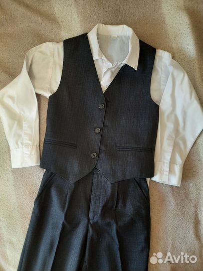 Костюм (жилет+брюки) для мальчика
