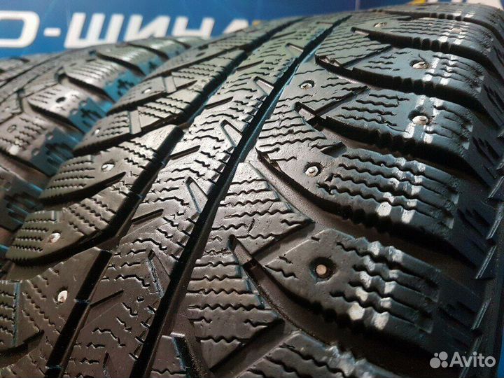 Bridgestone Ice Cruiser 7000 215/60 R16