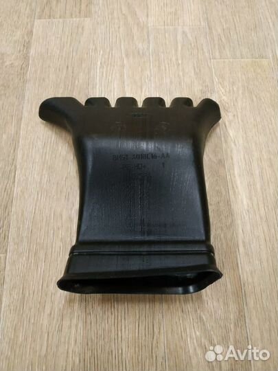 Воздуховод отопителя правый Ford Focus 3 2011-2019