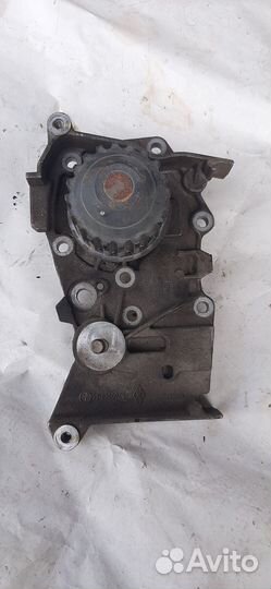 Насос водяной (Помпа) Logan 2005-2014