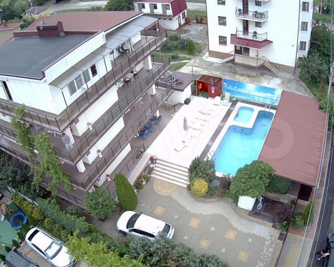 Действующая гостиница, 373 м²