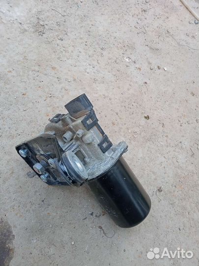 Моторчик трапеции дворников на kia ceed