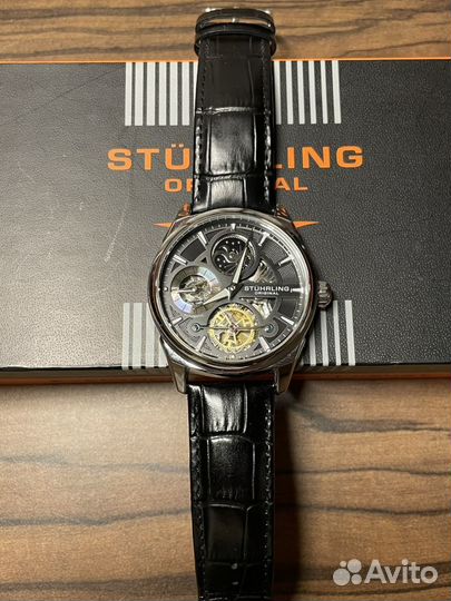 Часы Stuhrling