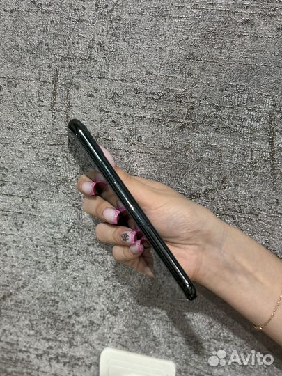 iPhone 11 Pro, 64 ГБ