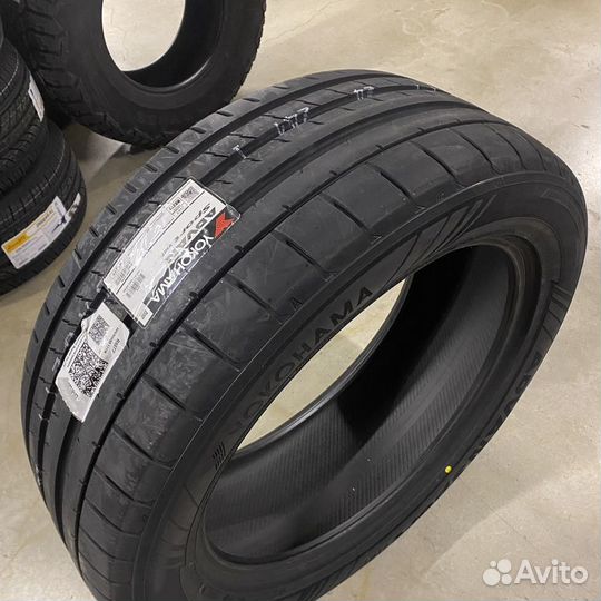 Yokohama Advan Sport V107 225/45 R18 Y
