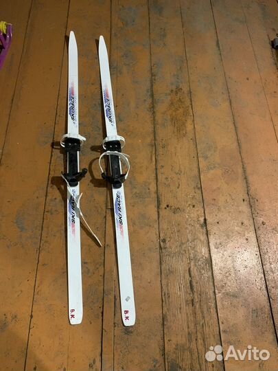 Беговые лыжи