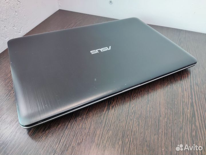 Asus 15.6 Core i5 7Th/озу 12/GT 920Mx/Sdd/Full HD