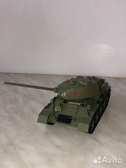 Модель танка т 34/85