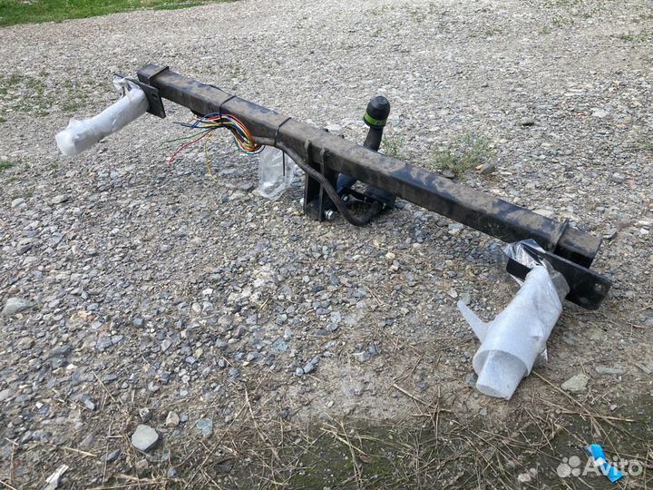 Фаркоп на LADA Vesta