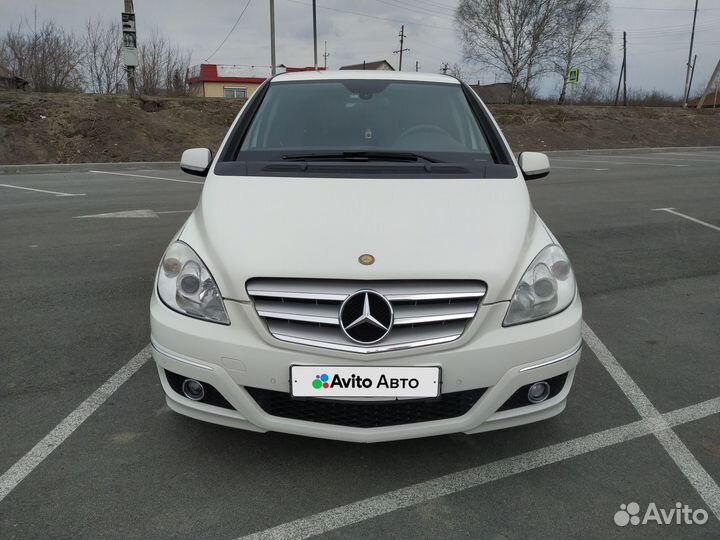 Mercedes-Benz B-класс 1.7 CVT, 2010, 373 282 км