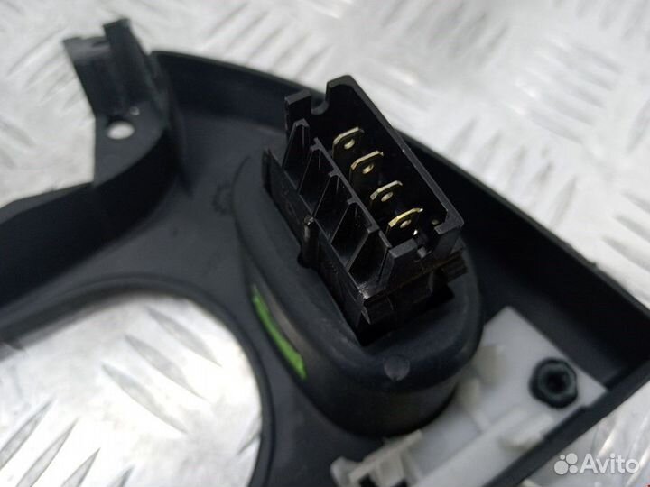 Кнопка обогрева заднего стекла Renault Scenic 1998