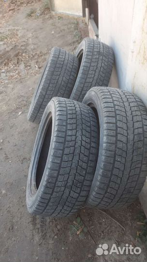 Dunlop SP Winter Ice 01 205/55 R16 94T