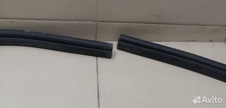 Уплотнитель (внутри) Focus II 2008-2011