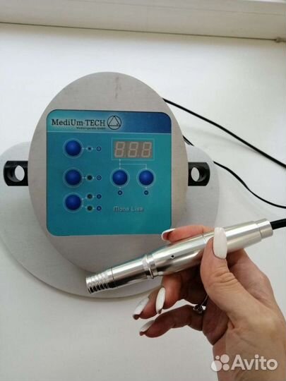 Машинка для перманентного макияжа - Medium-Tech