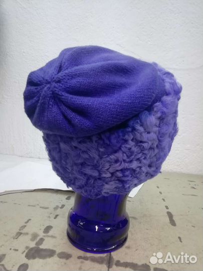 Шапочка женская