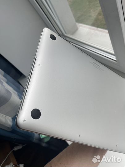Macbook Pro 15 mid 2015 512 R9 M370X