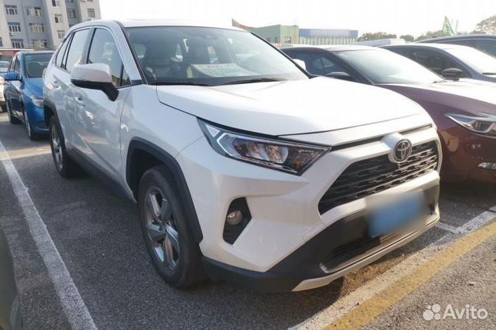 Toyota RAV4 2.0 CVT, 2021, 42 500 км