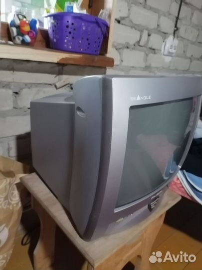 Телевизор на запчасти