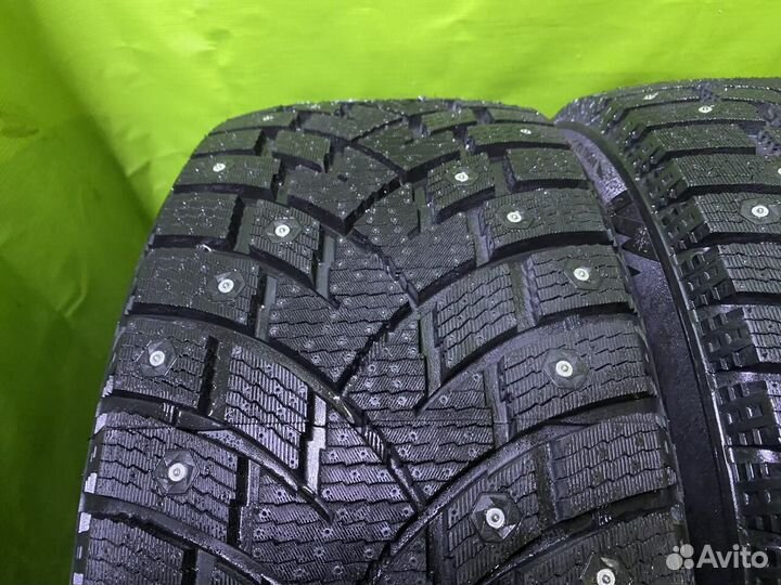 Landsail Ice Star IS37 235/45 R18 98T