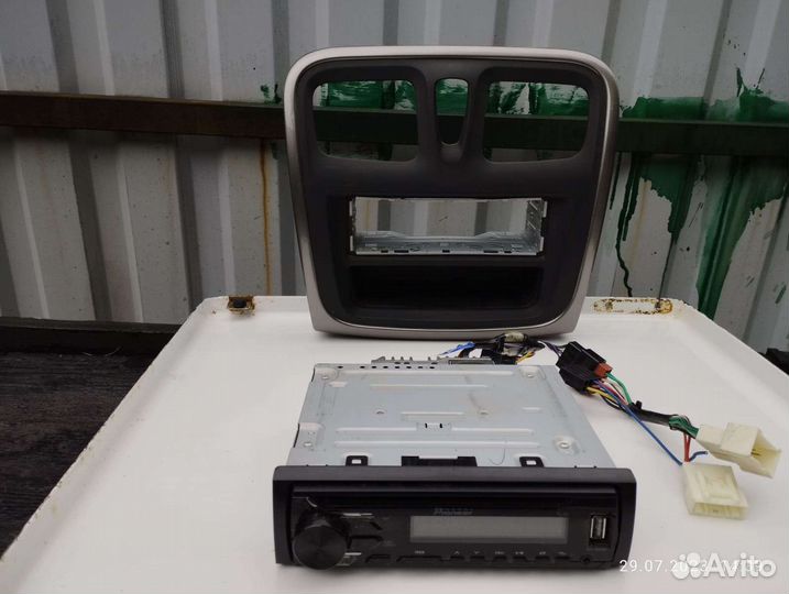 Автомагнитола pioneer бу