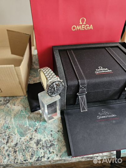 Omega speedmaster moonwatch