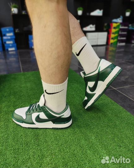 Nike Dunk low twist green