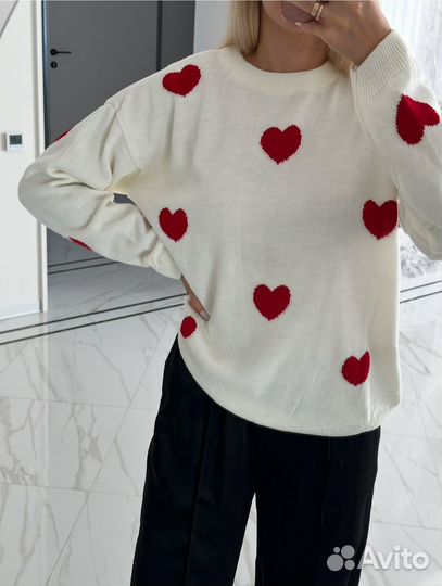 Свитер женский
