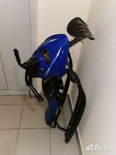 Снегокат Yamaha Nytro Hubster (синий)