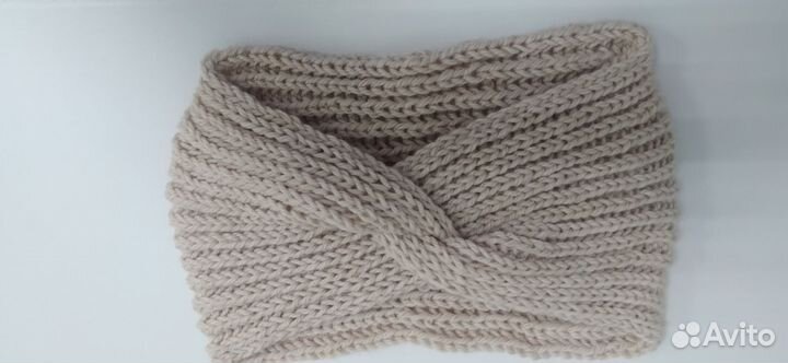 Повязка на голову вязаная