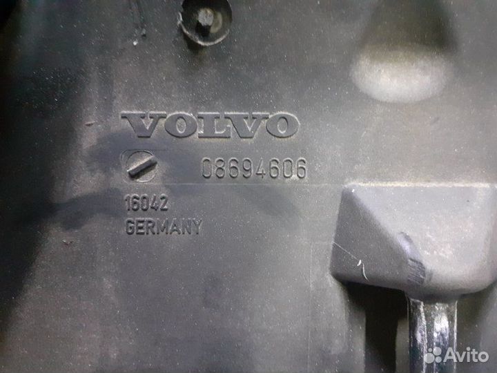 Корпус воздушного фильтра Volvo V40 V40 cross