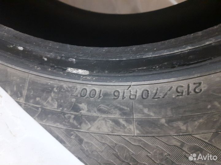 Yokohama Ice Guard Stud IG35 215/70 R16 100T