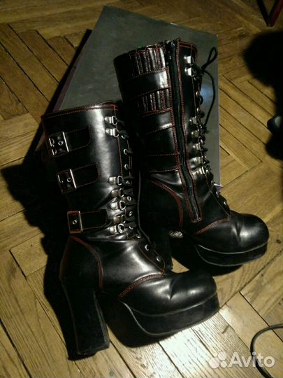 Ботинки Demonia