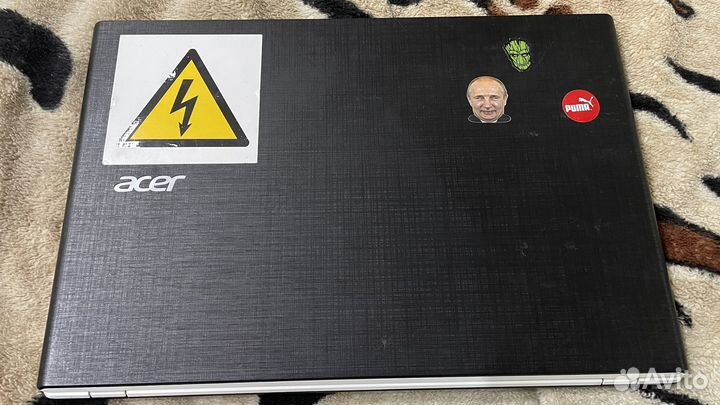 Ноутбук Acer E5-573g-322Q